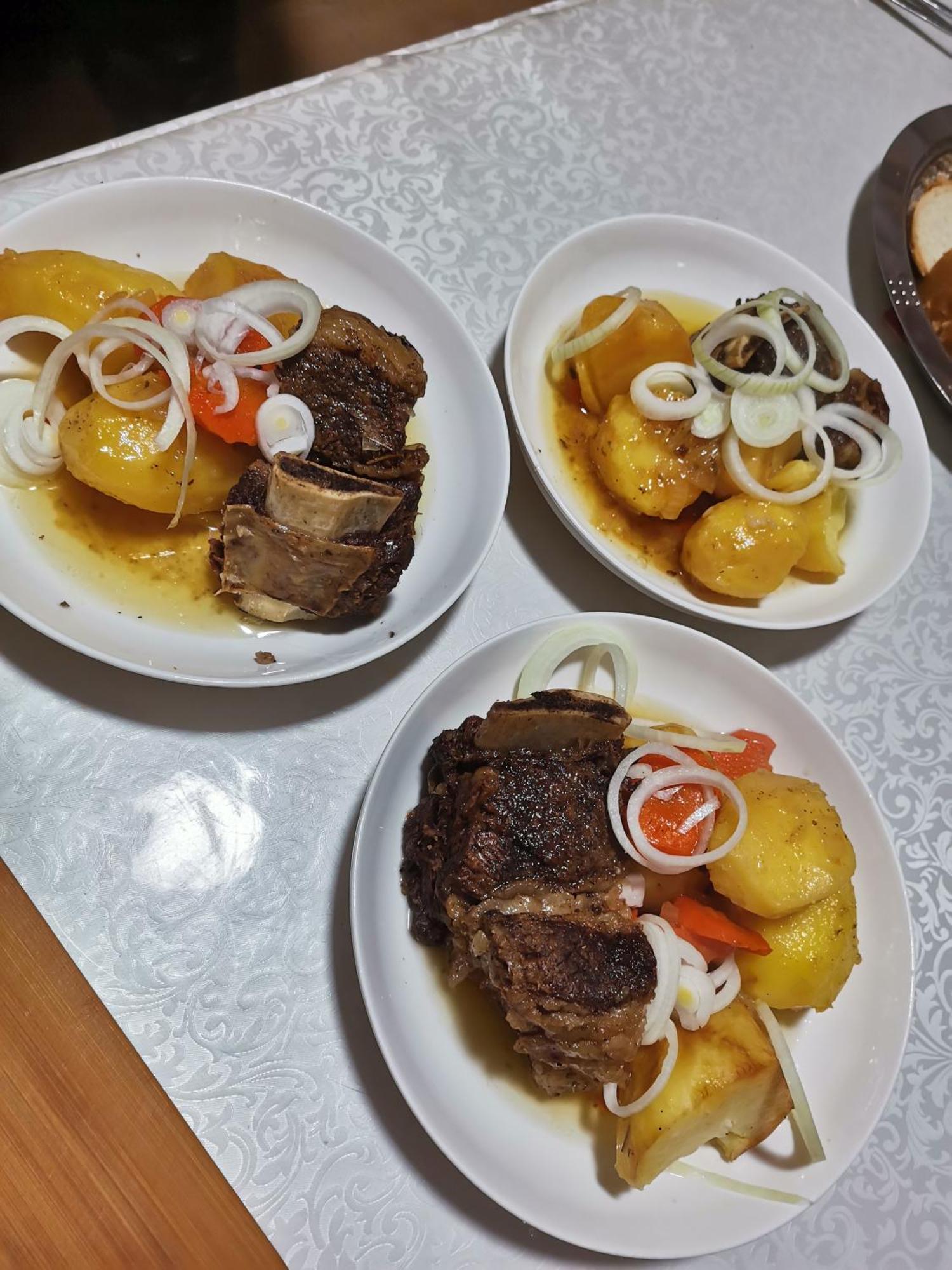 Homestay Jaisel Bisjkek Buitenkant foto